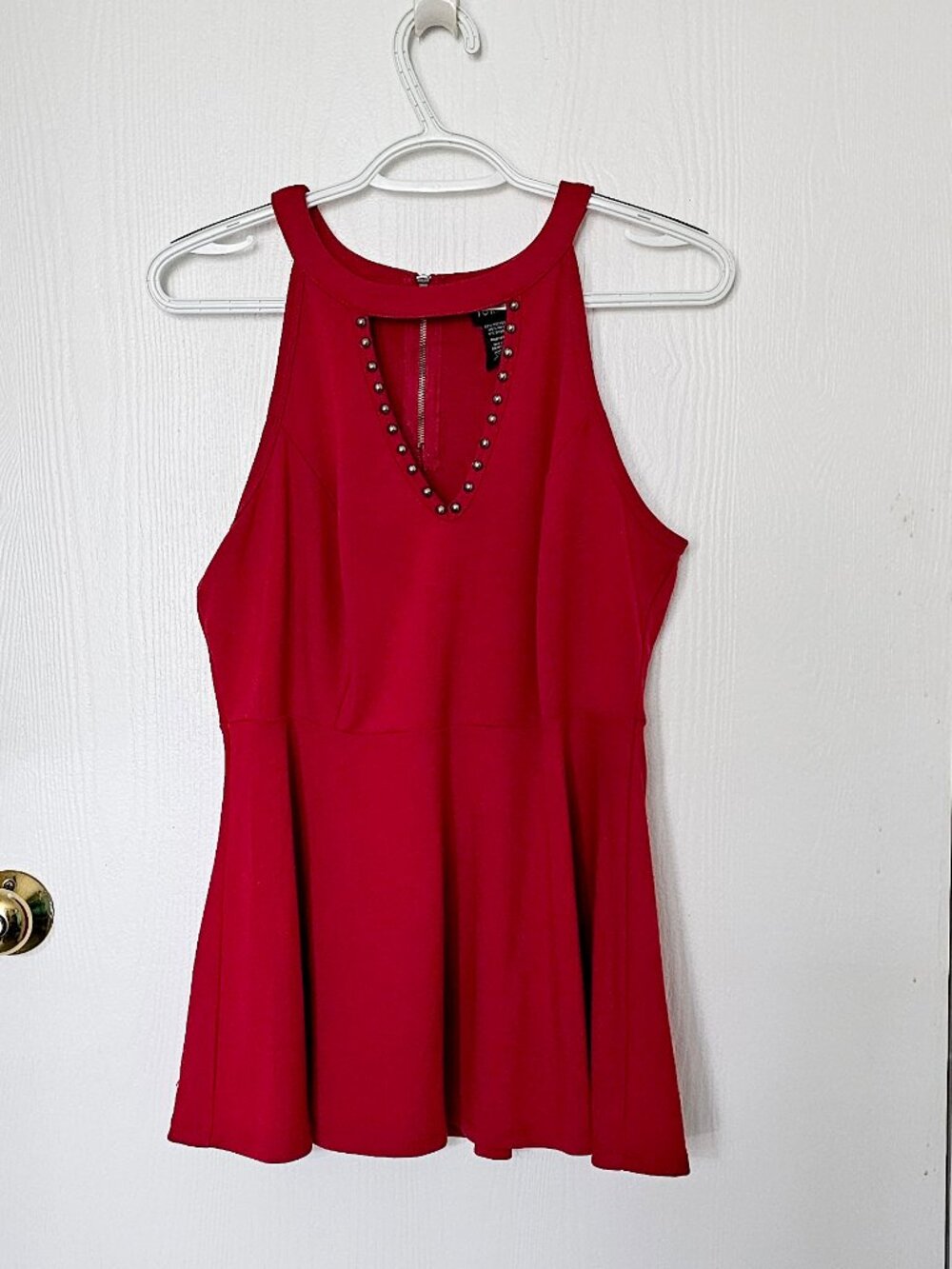 Torrid size 00x embellished keyhole sleeveless peplum cami
